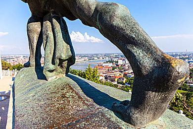 《星刃》可在沙特阿拉伯发售 现已通过年龄分级